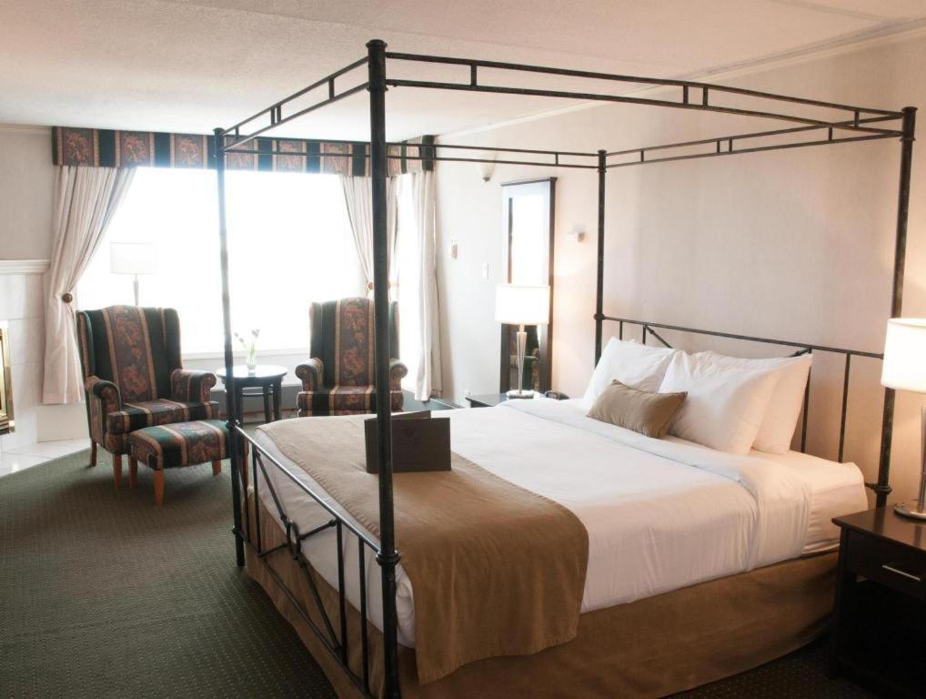 Coast High Country Inn Whitehorse Extérieur photo